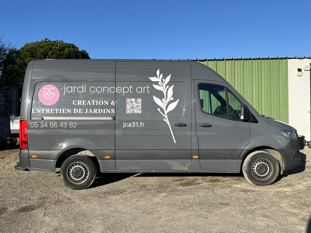 Marquage adhésif sur véhicule